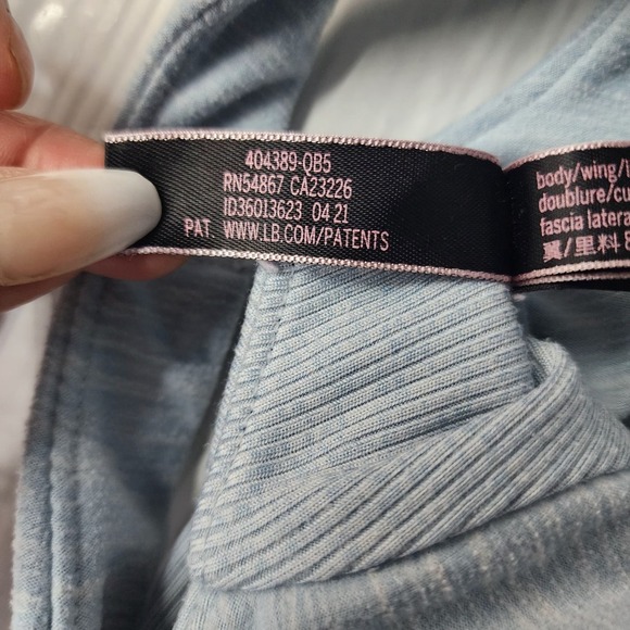 Victoria's Secret Sport Top Light Blue Size S Polyester Spandex Gym Workout - Picture 6 of 9